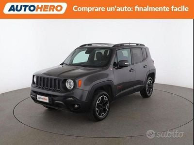 Usata Jeep Renegade Trailhawk 170 CV (125 kW) 2018 Grigio SUV