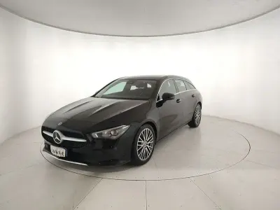 Usata Mercedes CLA180 Shooting Brake 116 CV (85 kW) 2022 Nero Station wagon