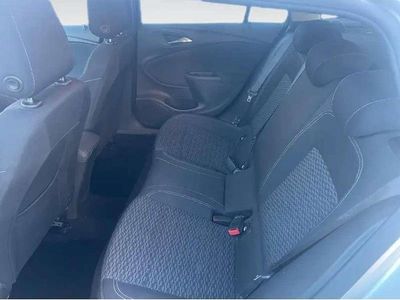 Usata Opel Astra Business 110 CV (80 kW) 2018 Station wagon