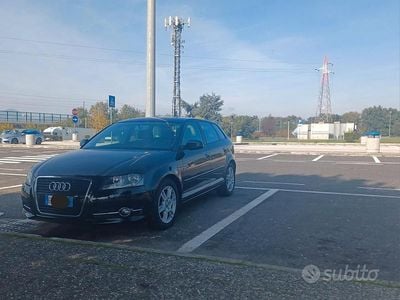 Usata Audi A3 Ambition 105 CV (77 kW) 2012 Nero Utilitaria
