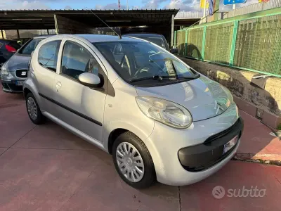 Usata Citroën C1 68 CV (50 kW) 2007 Grigio Utilitaria
