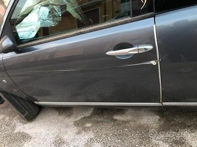 Usata Lancia Ypsilon 2003 Utilitaria
