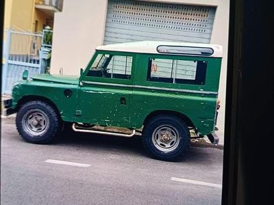 Usata Land Rover 88 1970 Verde SUV