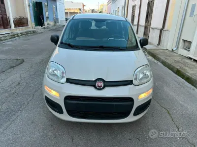 Usata Fiat Panda Easy 85 CV (62 kW) 2015 Bianco Utilitaria