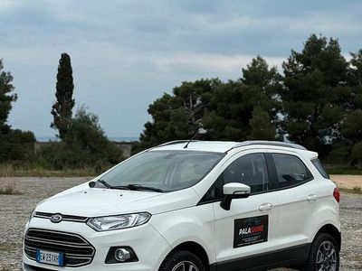 Usata Ford Ecosport Titanium 90 CV (66 kW) 2015 Bianco SUV
