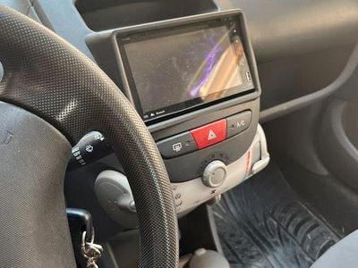 Usata Peugeot 107 68 CV (50 kW) 2003 Blu Utilitaria