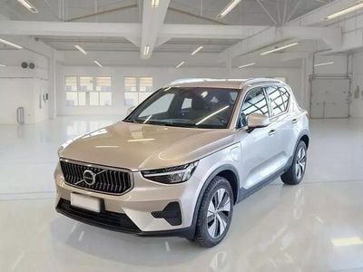 Usata 2022 Volvo XC40 Core SUV | 25.450 € (Buon prezzo)