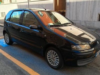 Usata Fiat Punto 60 CV (44 kW) 2001 Nero Utilitaria