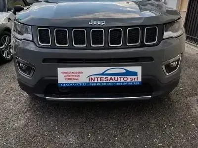Usata Jeep Compass Limited 170 CV (125 kW) 2019 Grigio SUV