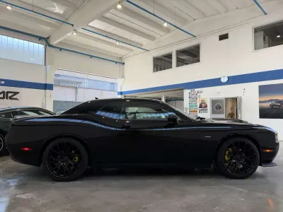 Usata Dodge Challenger 375 CV (275 kW) 2022 Nero Coupé