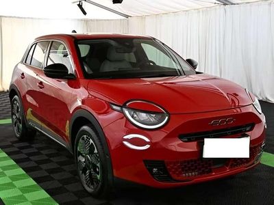 Usata Fiat 600 La Prima 101 CV (74 kW) 2025 Rosso SUV