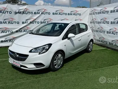 Usata Opel Corsa Cosmo 90 CV (66 kW) 2016 Bianco Utilitaria