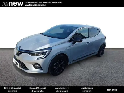 Usata Renault Clio V Techno 91 CV (66 kW) 2023 Grigio