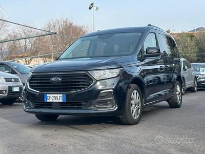 Usata Ford Tourneo Connect Titanium 122 CV (89 kW) 2023 Blu Monovolume