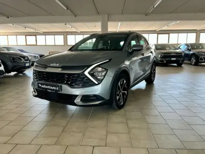 Usata Kia Sportage Style 136 CV (100 kW) 2022 Argento SUV
