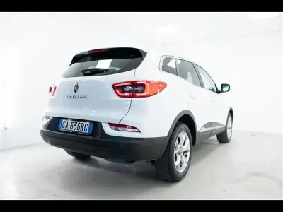 Usata Renault Kadjar Business 116 CV (85 kW) 2020 Grigio chiaro SUV