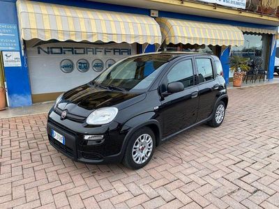 Occasion Fiat Panda S 70 ch (51 kW) 2023 Noir Citadine