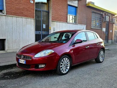 Usata Fiat Bravo Active 120 CV (88 kW) 2007 Rosso Utilitaria