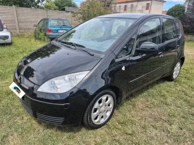 Usata Mitsubishi Colt 75 CV (55 kW) 2007 Nero Berlina