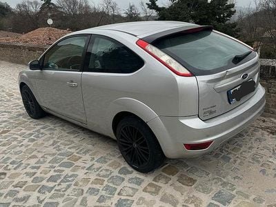 Occasion Ford Focus 100 PK (73 kW) 2009 Grijs Coupé