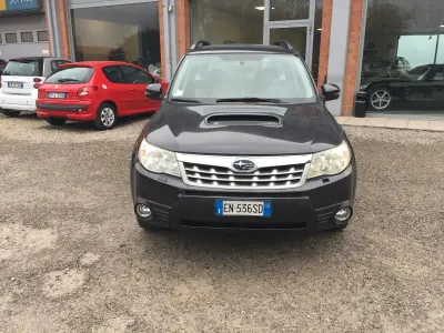 Usata Subaru Forester Comfort 147 CV (108 kW) 2012 Nero SUV