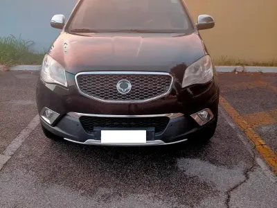 Usata SsangYong Korando 175 CV (128 kW) 2013 Nero SUV