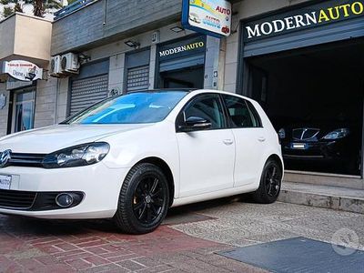 Occasion VW Golf VII Highline 105 ch (77 kW) 2012 Blanc Berline