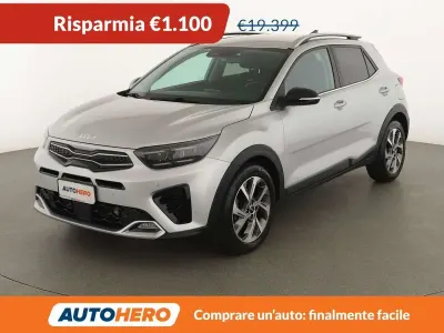 Usata Kia Stonic GT-Line 120 CV (88 kW) 2023 Grigio SUV