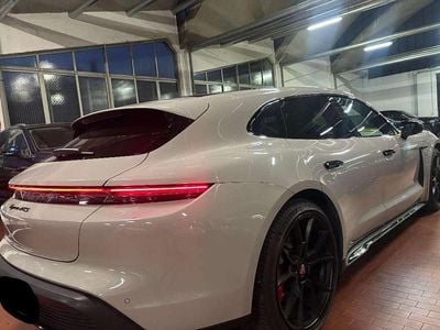 Usata Porsche Taycan GTS Cross Turismo 141 kW (193 CV) 2022 Grigio Berlina