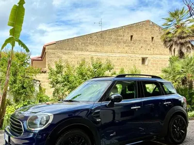 Usata Mini Cooper D Countryman Business 150 CV (110 kW) 2018 Bluazzurro SUV