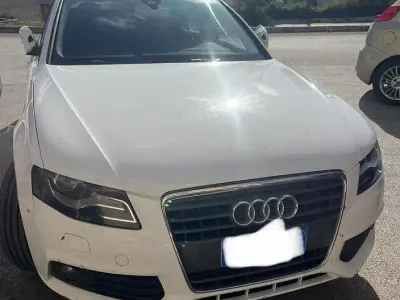 Usata Audi A4 143 CV (105 kW) 2011 Bianco Station wagon
