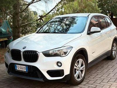 Usata BMW X1 150 CV (110 kW) 2016 Bianco SUV