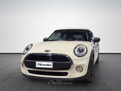 Usata Mini Cooper Clubman Hype 95 CV (69 kW) 2018 Beige Station wagon