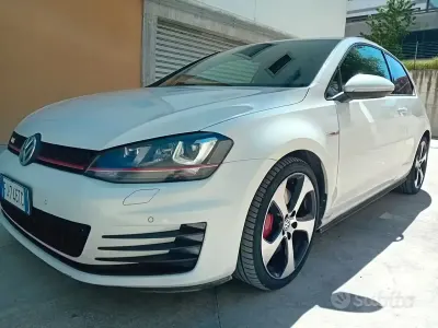 Usata VW Golf VII GTI 230 CV (169 kW) 2014 Bianco