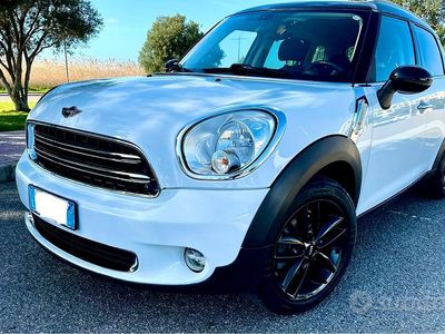 Usata Mini Cooper D 112 CV (82 kW) 2016 Bianco Utilitaria