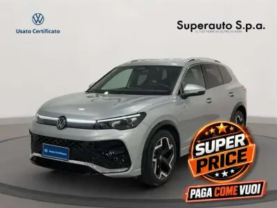 Usata VW Tiguan R-line 150 CV (110 kW) 2025 Grigio SUV