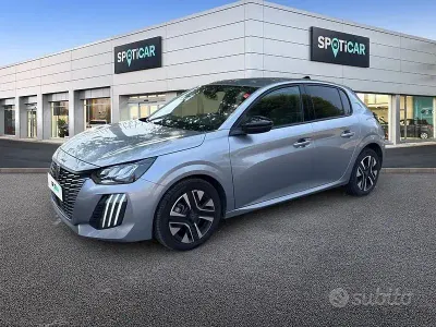 Usata Peugeot 208 Allure 102 CV (75 kW) 2025 Grigio Utilitaria
