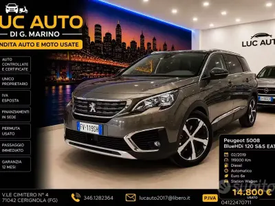 Usata Peugeot 5008 S 120 CV (88 kW) 2019 Verde SUV