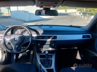 Usata BMW 320 177 CV (130 kW) 2009 Berlina