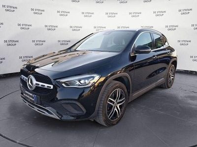 Usata Mercedes GLA180 116 CV (85 kW) 2023 Nero notte SUV