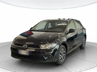 Usata VW Polo Life 95 CV (69 kW) 2025 Nero Utilitaria