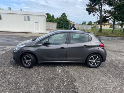 usata Peugeot 208 - 2017