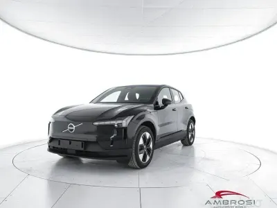 Nuova Volvo EX30 Core 149 kW (203 CV) 2026 Nero SUV