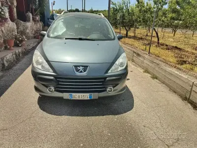 Usata Peugeot 307 109 CV (80 kW) 2007 Verde Station wagon