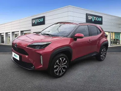 Usata Toyota Yaris Trend 92 CV (67 kW) 2023 Rosso Utilitaria