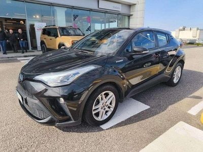 Second-hand Toyota C-HR Active 98 CP (72 kW) 2020 Negru SUV