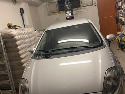 Usata Fiat Punto 95 CV (69 kW) 2016 Grigio Utilitaria