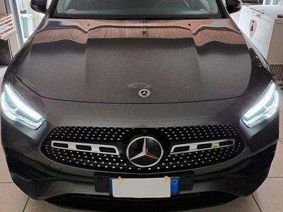 Usata Mercedes GLA200 AMG line 163 CV (119 kW) 2022 Grigio SUV