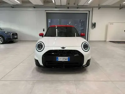 Usata Mini John Cooper Works 184 CV (135 kW) 2025 Nanuk white Utilitaria
