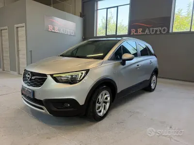 Usata Opel Crossland X Innovation 83 CV (61 kW) 2019 Grigio SUV